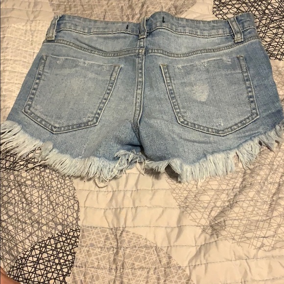 shorts - Picture 2 of 2